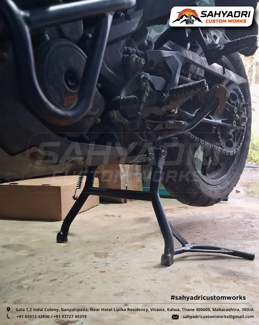 KTM ADV 390-250 CENTRE STAND-1