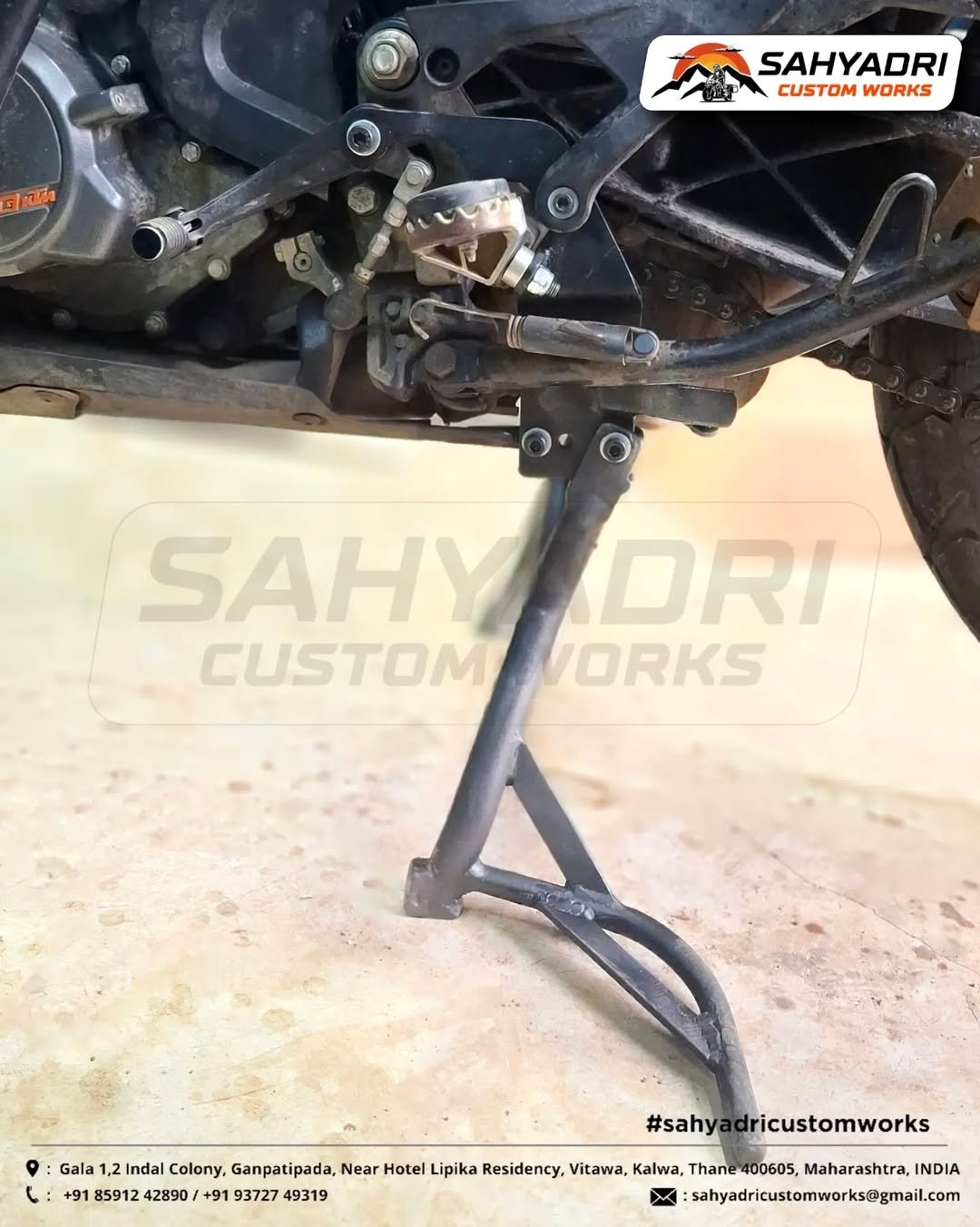KTM ADV 390-250 CENTRE STAND-3