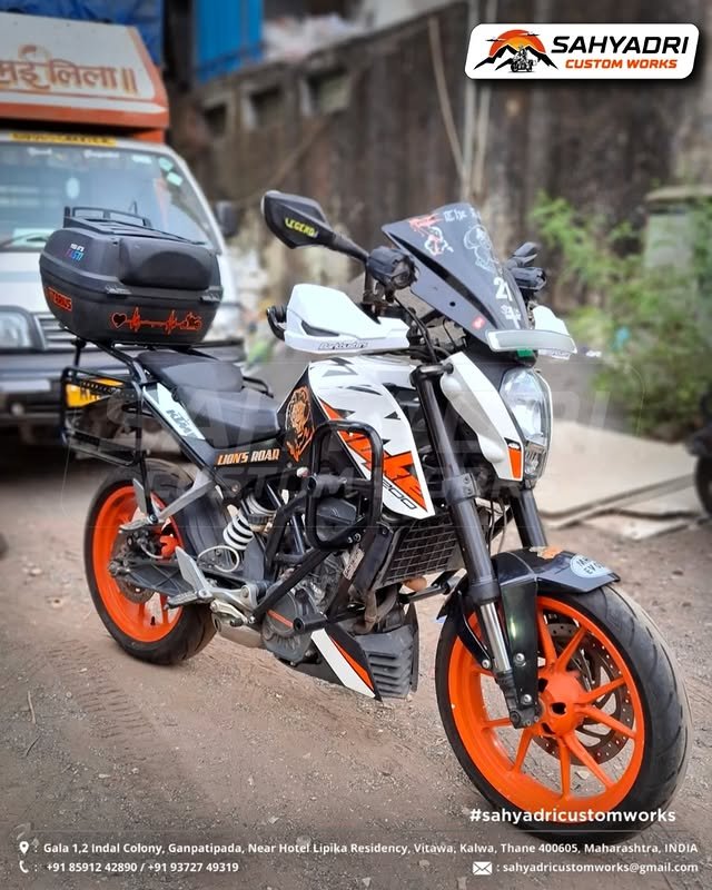 KTM DUKE - GEN 1 with dual sliders -3