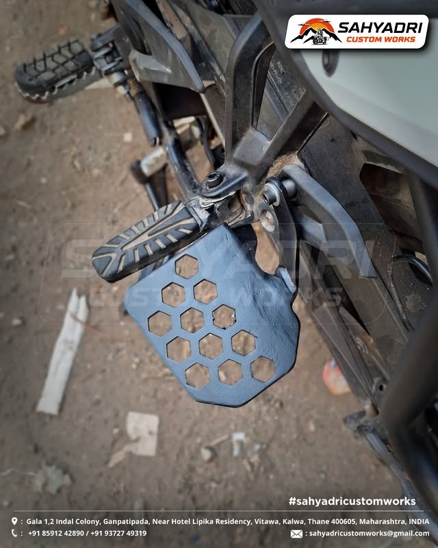 pillion footrest for ktmadv 390-250 2