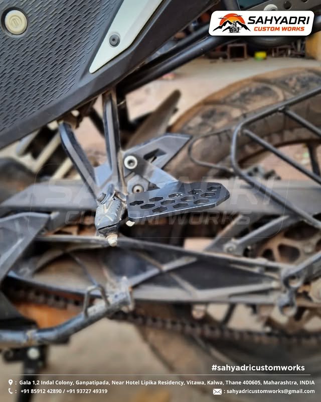 pillion footrest for ktmadv 390-250 3