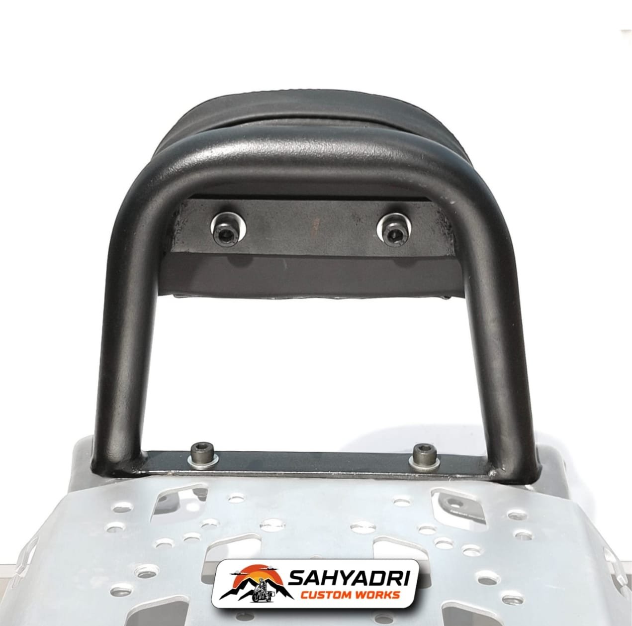 UNIVERSAL BACKREST (2)
