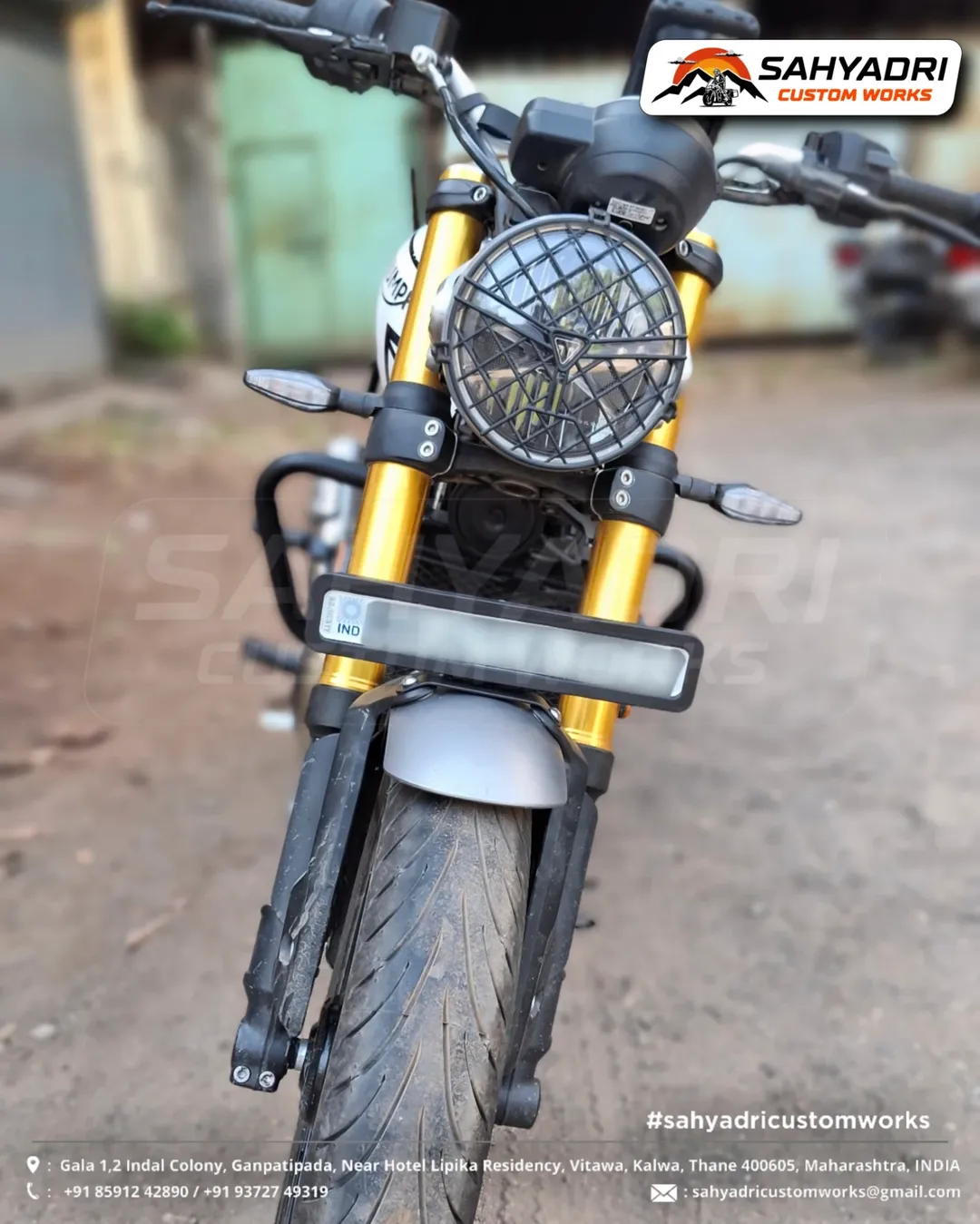 FRONT NO PLATE BRACKET (1)