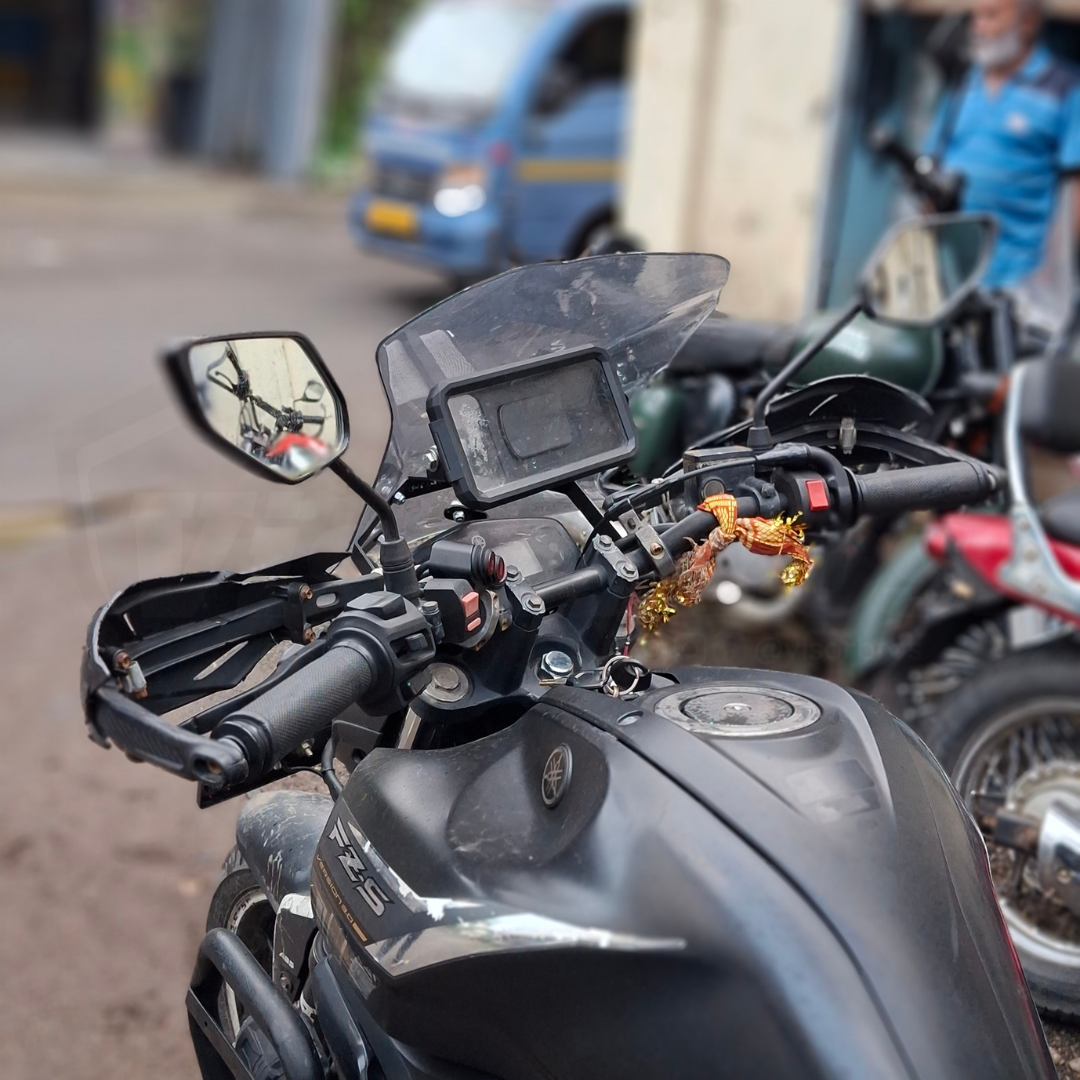 TOURING WINDSCREEN WITH GPS MOUNT _ YAMAHA FZ _ FZS_20260818_172832_0001